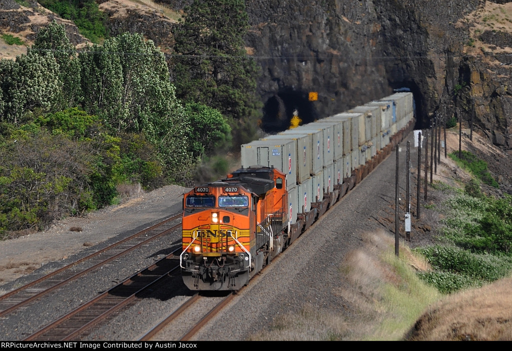 BNSF 4070